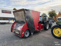 Tracteur Ford incl voermengwagen Trioliet 1200 2017