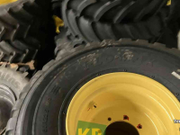 Roues, Pneus, Jantes, Barillets Jumelage Nokian 560/60r22.5 + 650/65R30.5 Country King 176D TL l