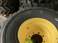 Roues, Pneus, Jantes, Barillets Jumelage Nokian 560/60r22.5 + 650/65R30.5 Country King 176D TL l