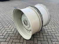 Roues, Pneus, Jantes, Barillets Jumelage New Holland W15x34 velgen set gebruikt