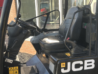 Chargeuse sur pneus JCB 403 AGRI