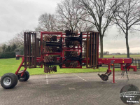 Cultivateur  IAT Hektor Gigant 4M Stoppelbewerking