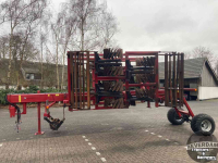 Cultivateur  IAT Hektor Gigant 4M Stoppelbewerking