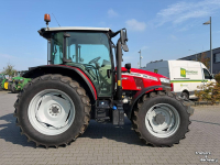 Tracteur Massey Ferguson 5711M