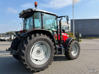 Tracteur Massey Ferguson 5711M