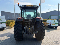 Tracteur Massey Ferguson 5711M