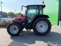 Tracteur Massey Ferguson 5711M