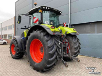 Tracteur Claas AXION 830 CMATIC