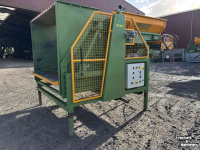 Basculeur de caisses  Auger, VC 180, kistenkantelaar,