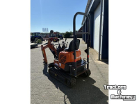 Pelles sur pneus Hitachi ZX 10U-6