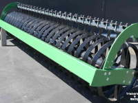 Autres matériel et accessoires de travail du sol Hofstede V ring dakring  dak ring verkruimel schijveneg rol roller wals verkruimelrol