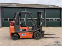 Chariot élévateur Nissan 2,5 ton