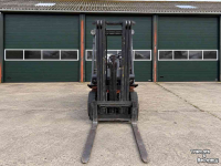 Chariot élévateur Nissan 2,5 ton