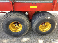 Autochargeuse Taarup 1030