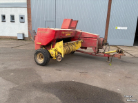 Presses New Holland Super Hayliner A286 kleine pakkenpers