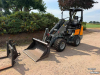Chargeuse sur pneus Giant 263S