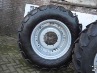 Roues, Pneus, Jantes, Barillets Jumelage Mitas 440/65r28