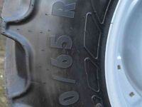 Roues, Pneus, Jantes, Barillets Jumelage Mitas 440/65r28