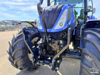 Tracteur New Holland T6.145 Auto Command Stage V Tractor