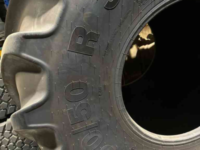 Roues, Pneus, Jantes, Barillets Jumelage Mitas 1250/50R32