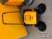 Balayeuses et balayeuses aspirantes  Hippo MS50FP Veegmachine Sweeper 55L