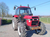 Tracteur Case-IH 1494 4x4 Hydrashift