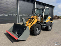 Chargeuse sur pneus Liebherr 508 COMPACT