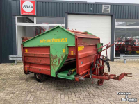 Distributeur de fourrage en bloc Strautmann BVW