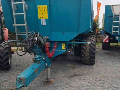 Benne agricole Rolland rs7040