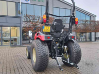 Tracteur Yanmar SA 326 HST