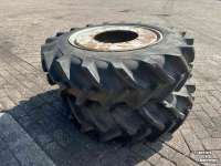Roues, Pneus, Jantes, Barillets Jumelage Taurus 12.4R28 set incl. velgen