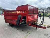 Distributeur de fourrage en bloc Schuitemaker Amigo 30S