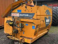 Distributeur de paille pour des logettes Lucas Raptor Plus C