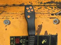 Distributeur de paille pour des logettes Lucas Raptor Plus C