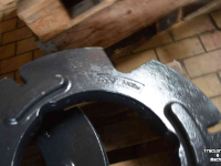 Poids frontaux Case-IH wielgewicht 48043821