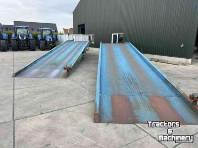 Autres matériel et accessoires de transport et industriels  storax oprijbrug laadbrug 10 ton