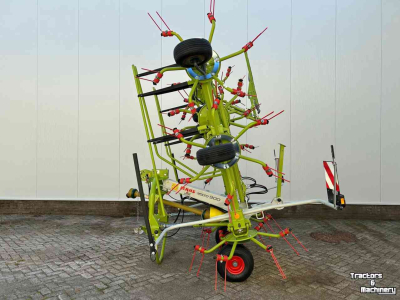 Faneur Claas Volto 900