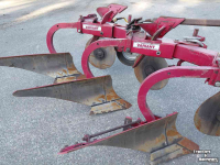 Charrues Kongskilde Variant 16"