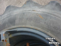 Roues, Pneus, Jantes, Barillets Jumelage Good Year 14.9 x 28