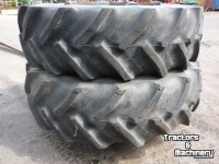 Roues, Pneus, Jantes, Barillets Jumelage Good Year 14.9 x 28