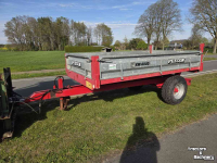 Benne agricole Peecon KW4000 4 tons kipper