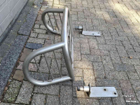 Pare-chocs avant  Bumper universeel gegalvaniseerd frontbumper motorkapbescherming beschermkap