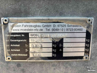 Semi-remorque surbaissé  Möslein dieplader Oprijwagen