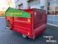 Distributeur de fourrage en bloc Strautmann BVW