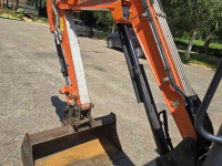 Mini pelleteuse Hitachi ZX26U