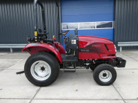 Tracteur pour vignes et vergers Knegt 304G2
