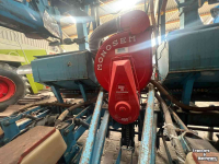 Planteuse de pommes de terre Monosem 6 rijige Maispoter Maiszaaier Mais poter zaaier