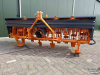Machine à bêcher Falc Toro 2500 krukasspitmachine