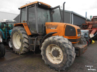 Tracteur Renault temis 650