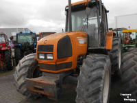 Tracteur Renault temis 650